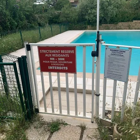 Charmant Studio Tout Confort, Climatise Avec Terrasse A Vue Mer *