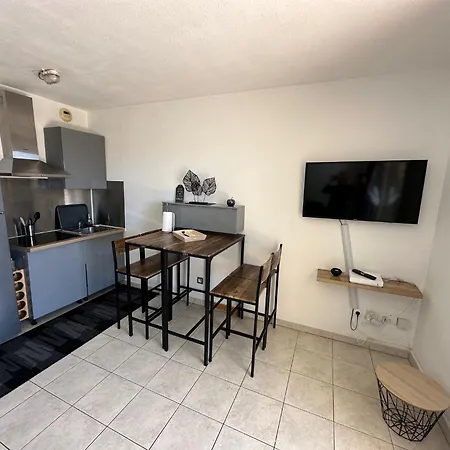 아파트 Charmant Studio Tout Confort, Climatise Avec Terrasse A Vue Mer