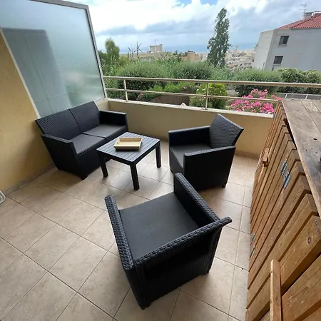 Charmant Studio Tout Confort, Climatise Avec Terrasse A Vue Mer Nice
